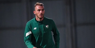 Bursaspor&rsquo;da ikinci yarı mesaisi &Ouml;zl&uuml;ce&rsquo;de başladı
