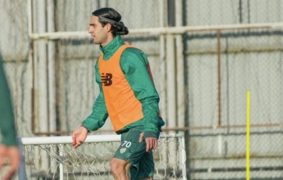 Bursaspor Kahramanmaraş ma&ccedil;ı hazırlıklarını s&uuml;rd&uuml;rd&uuml;