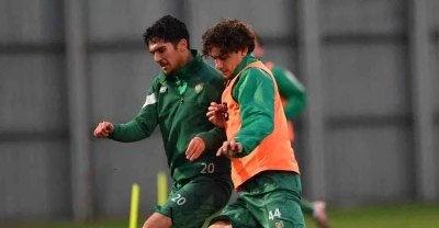 Bursaspor, Kırklarelispor ma&ccedil;ı hazırlıklarına başladı

