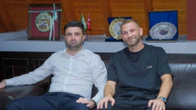 Bursaspor Sedat Cengiz ile yollarını ayırdı
