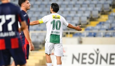 Bursaspor Teknik Direktörü Çağlayan’dan Muhammet Demir açıklaması
