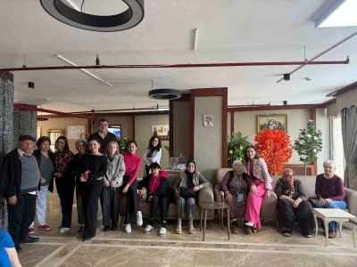 Burtom&rsquo;dan huzurevi sakinlerine ziyaret
