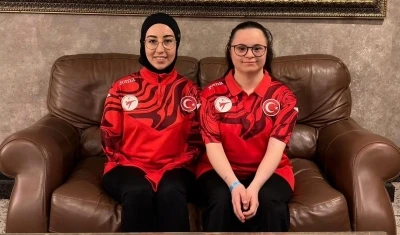 B&uuml;şra ve Sevim Nur milli takımda
