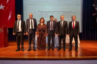 Buttim&rsquo;de bayrak değişimi
