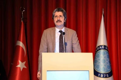 BU&Uuml;&rsquo;de kişisel verilerin korunması ve dijital mahremiyet eğitimi ger&ccedil;ekleştirildi
