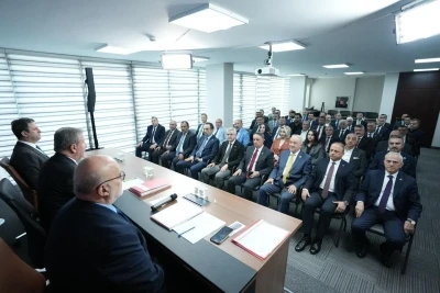 B&uuml;y&uuml;k Birlik Partisi&rsquo;nin 13&rsquo;&uuml;nc&uuml; Olağan B&uuml;y&uuml;k Kurultay tarihi belli oldu
