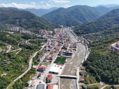 Büyük sel felaketinin 4’üncü yıl dönümü: Bir ilçe yeniden inşa edildi
