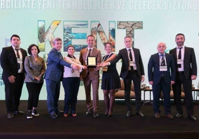 Büyükçekmece Belediyesi, &quot;En İyi Akıllı Şehir&quot; ödülünün sahibi oldu
