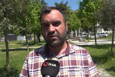 B&uuml;y&uuml;k&ccedil;ekmece&rsquo;de bı&ccedil;aklanarak hayatını kaybeden &ccedil;ocuğun abisi konuştu: "&Ouml;l&uuml;mc&uuml;l yerlerine 17 bı&ccedil;ak darbesi vuruyor"
