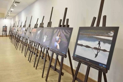 Büyükçekmece’de kursiyerlerin dokunuşları fotoğraflarda hayat buldu
