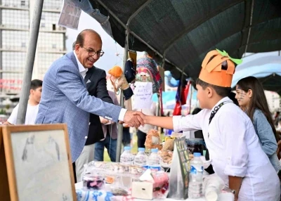 &rsquo;B&uuml;y&uuml;kler Pazar G&ouml;rs&uuml;n&rsquo; etkinliğinin 36 bin 880 TL&rsquo;lik geliri yetimlere bağışlandı
