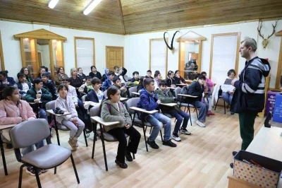 B&uuml;y&uuml;kşehir Belediyesi &ccedil;ocuklara suyun &ouml;nemini anlatıyor
