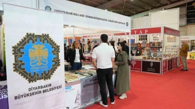 Büyükşehir Belediyesi, Kitap Fuarında kenti tanıtıyor
