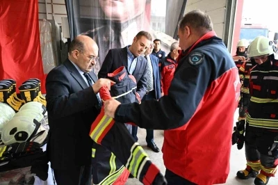 B&uuml;y&uuml;kşehir&rsquo;den OSB İtfaiyesi&rsquo;ne 11 yıl sonra ekipman desteği
