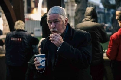 B&uuml;y&uuml;kşehir&rsquo;den vatandaşa sıcak &ccedil;orba ikramı