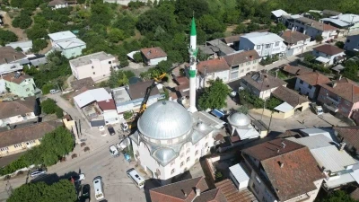 B&uuml;y&uuml;kşehir eliyle camiler yenileniyor
