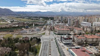 B&uuml;y&uuml;kşehir&rsquo;in Kartal Katlı Kavşağı Projesi&rsquo;nde yoğun mesai

