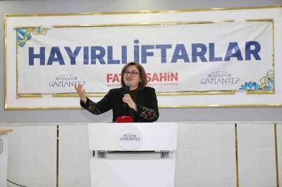 B&uuml;y&uuml;kşehir&rsquo;in Ramazan sofrası bu kez İslahiye&rsquo;de kuruldu
