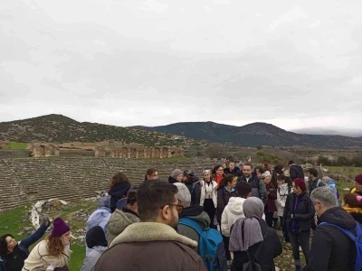 B&uuml;y&uuml;kşehir&rsquo;in turlarıyla vatandaşlar Aydın&rsquo;ın tarihi ve doğasını keşfediyor
