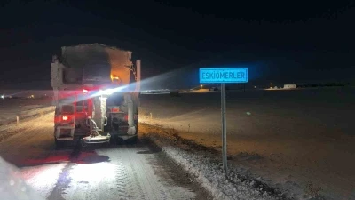 B&uuml;y&uuml;kşehir kar ve tipiye karşı seferber: Kırsalda 187 yol a&ccedil;ıldı, 46 yolda &ccedil;alışma devam ediyor
