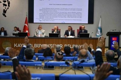 B&uuml;y&uuml;kşehir meclisinde 2025 Mali Yılı Kesin Hesabı kabul edildi
