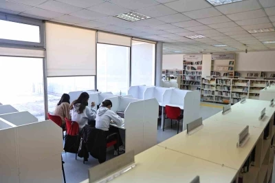 B&uuml;y&uuml;kşehir &ouml;d&uuml;n&ccedil; kitap sistemiyle okuma k&uuml;lt&uuml;r&uuml;n&uuml; geliştiriyor
