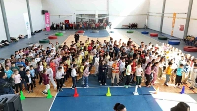 B&uuml;y&uuml;kşehir Spor A.Ş.&rsquo;den Develi&rsquo;de 550 &ouml;ğrenciye spor dolu buluşma
