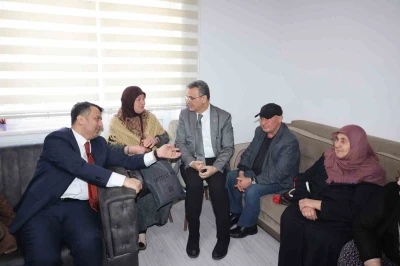 B&uuml;y&uuml;kşehir ve İlkadım&rsquo;dan 3 bin 476 vatandaşa sosyal hizmet desteği
