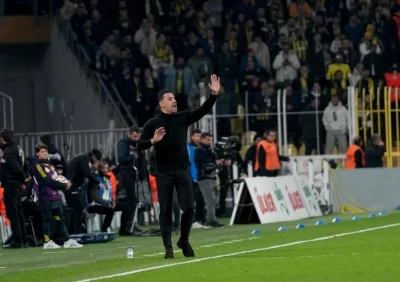 &Ccedil;ağdaş Atan: "Fenerbah&ccedil;e hak ederek kazandı"
