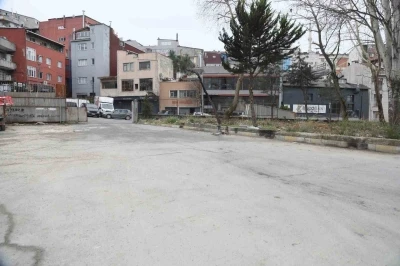 &Ccedil;ağlayan Mahallesi&rsquo;ne yaklaşık 100 ara&ccedil;lık a&ccedil;ık otopark
