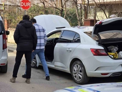 &Ccedil;akarlı ara&ccedil;la polisten kilometrelerce ka&ccedil;tı, 173 bin lira ceza yedi
