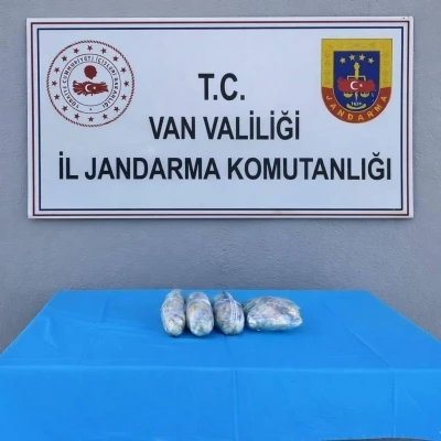 &Ccedil;aldıran&rsquo;da 1 kilo 978 gram kubar esrar ele ge&ccedil;irildi
