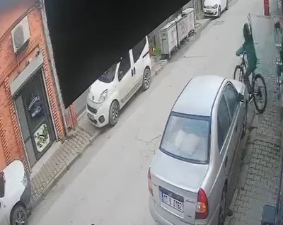 &Ccedil;alınan bisikletini ertesi g&uuml;n buldu
