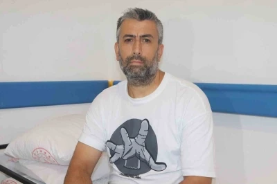 &Ccedil;alıştığı hastanede kalbi durdu, mesai arkadaşları hayata d&ouml;nd&uuml;rd&uuml;
