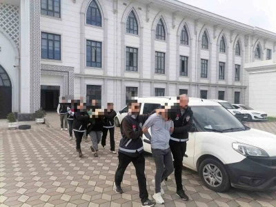 &Ccedil;amaşırhanede 1 kişinin hayatını kaybettiği kavgayla ilgili ilk duruşma yapıldı: 1 sanık tahliye edildi
