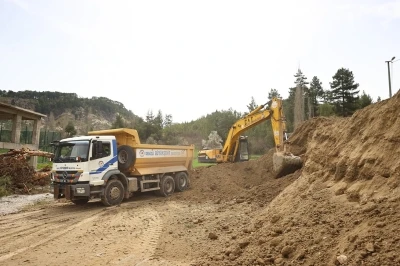&Ccedil;ameli Elmalı yolu modern &uuml;st yapıya kavuşuyor
