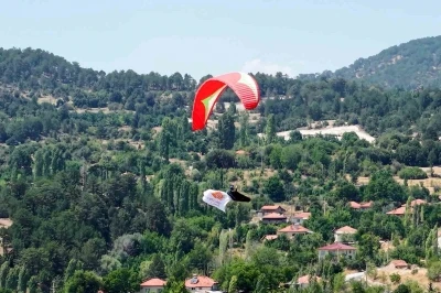Çameli Festivali 5. gününde gökyüzü şölenine sahne oldu
