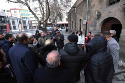 Camikebir&rsquo;deki d&ouml;n&uuml;ş&uuml;me Kent Konseyi&rsquo;nden inceleme
