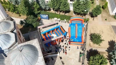 Camiler çocuk sesleriyle şenleniyor
