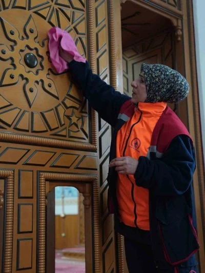 Camiler pırıl pırıl
