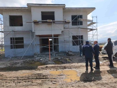 &Ccedil;an Etili K&ouml;y&uuml; Jandarma Karakol İnşaatında İnceleme
