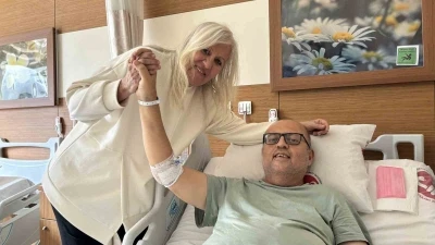 &Ccedil;anakkale&rsquo;de anneden oğluna b&ouml;brek nakli
