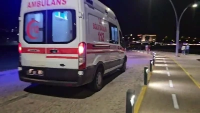 Çanakkale’de denize düşen arkadaşını kurtarmak isteyen kişi hayatını kaybetti
