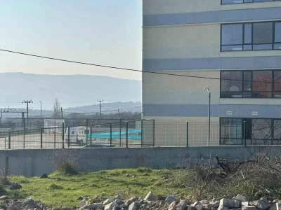 &Ccedil;anakkale&rsquo;de lise &ouml;ğrencisi okulun 3. katından atlayarak hayatını kaybetti
