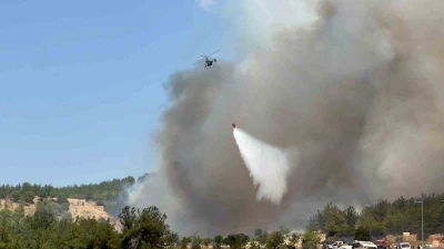 Çanakkale’de yangın sebebiyle boğaz trafiğe kapatıldı
