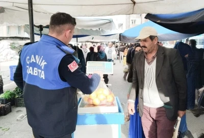 Canik’te semt pazarlarına yakın takip
