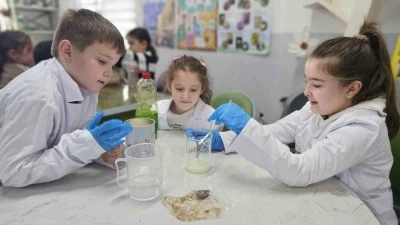 Canik&rsquo;te yarıyıl tatili, bilim ve teknolojiye ta&ccedil;landı
