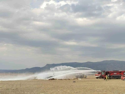 Çardak Havaalanında uçak kaza kırım tatbikatı yapıldı

