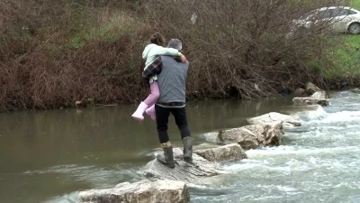 &Ccedil;atalca&rsquo;da dere taşkını vatandaşları yıllardır mağdur ediyor
