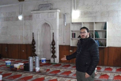 &Ccedil;atısı akan 201 yıllık camide kovalı &ouml;nlem
